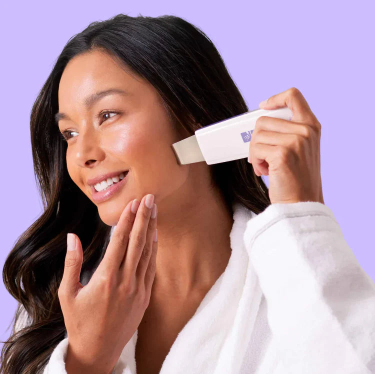 Skin Scrubber Face Spatula Skin Spatula Pore Cleaner Blackhead Remover Tools for Facial Deep Cleansing-4 Modes -White