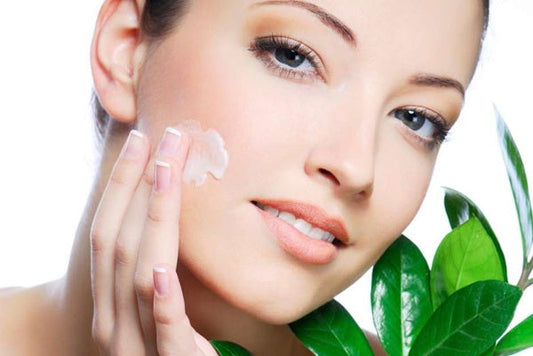 How Gel Creams Balance Oily & Sensitive Skin